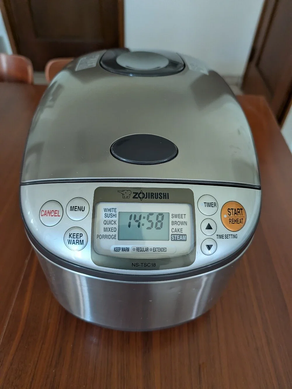 Zojirushi NS-TSC18 Micom Rice Cooker 8 Programs Pre Owned Works